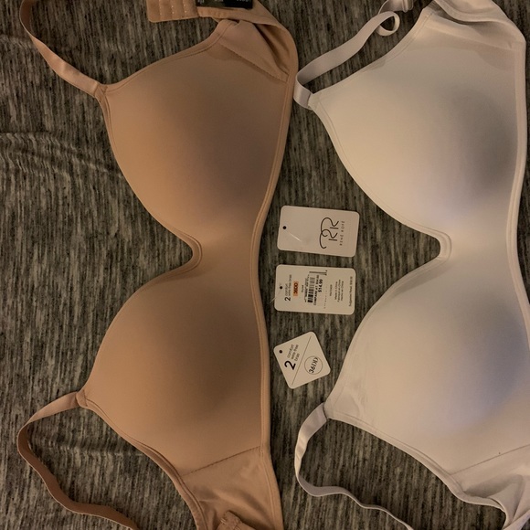 4 Brand New 36DD Bras! All For $20! From Burkes. Rene’ Rofe’ Brand. Never Worn. - Picture 9 of 9